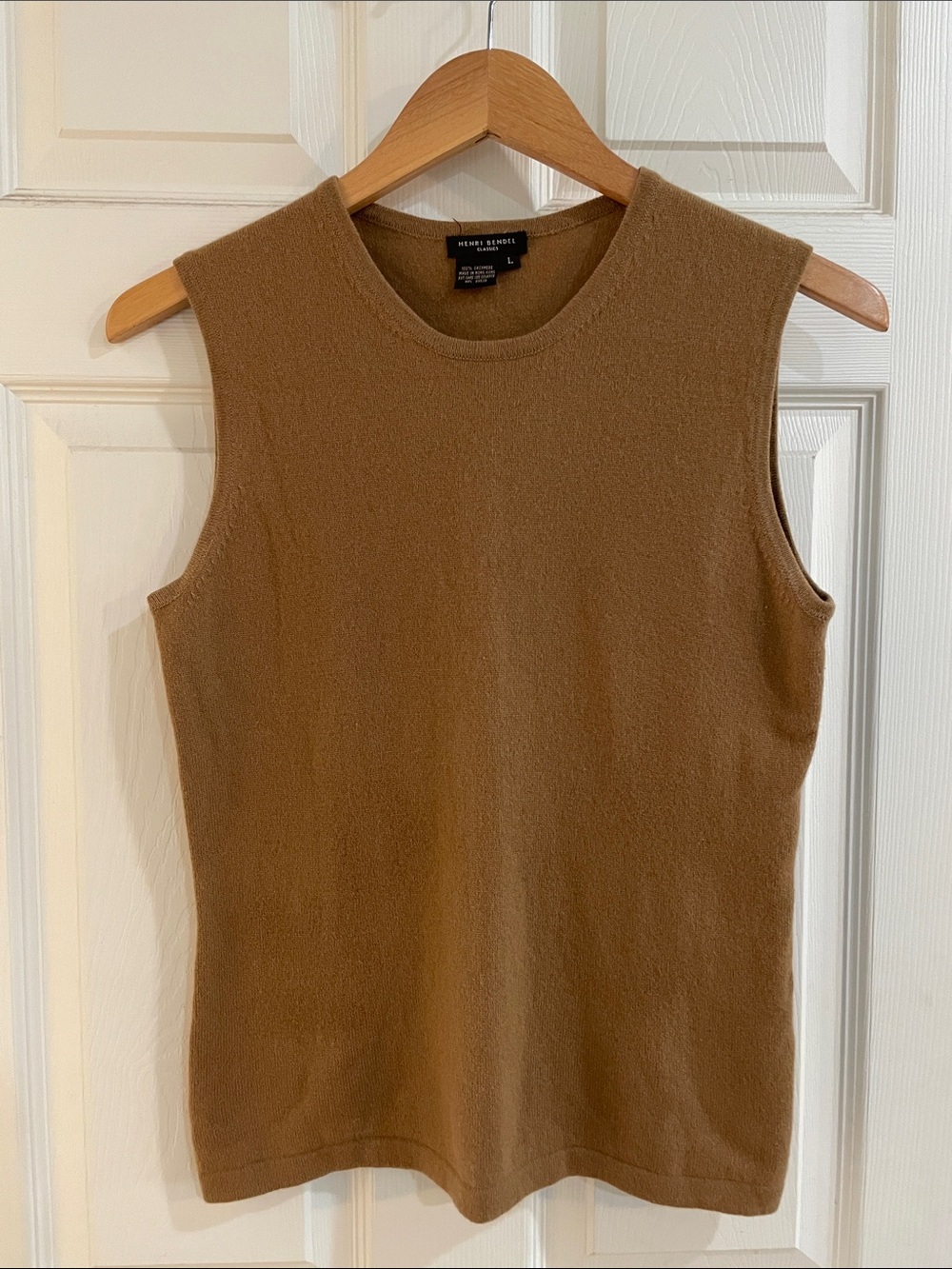 Henri Bendel Sleeveless 100% Cashmere Shell — Camel